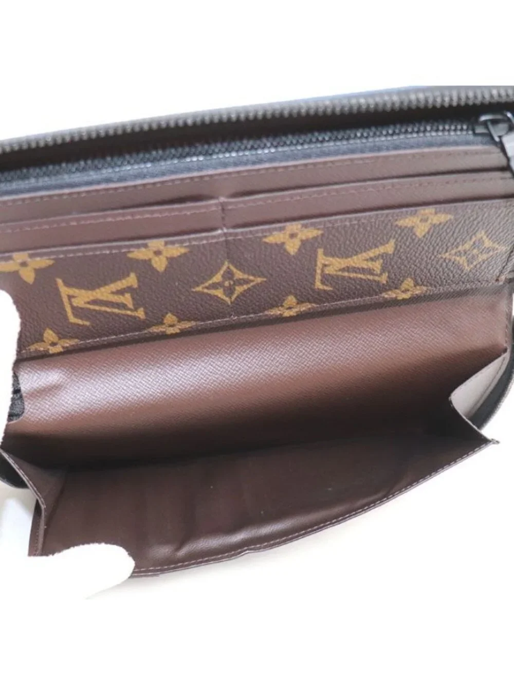 Louis Vuitton Zippy Wallet Vertical Zip Around Collection Blue